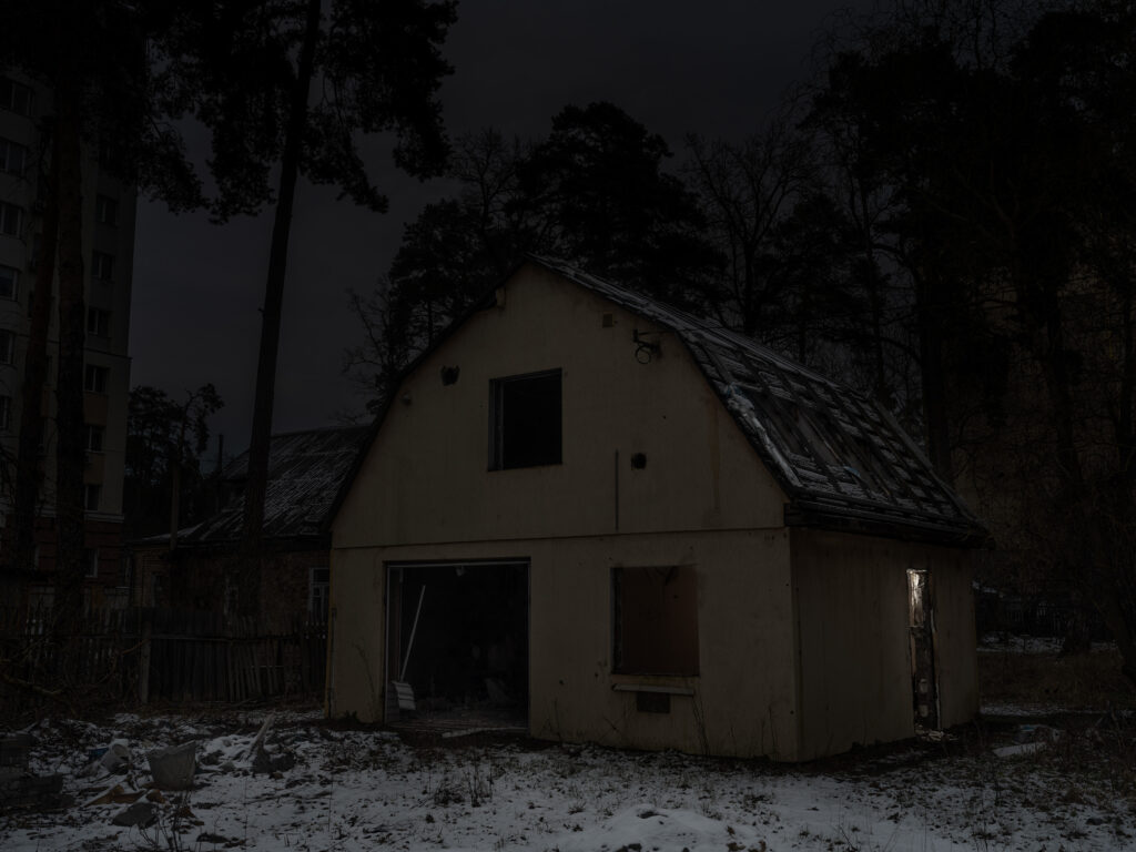 A travers les fissures 002