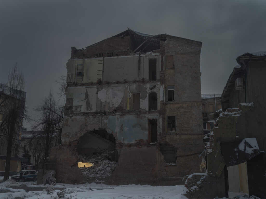 A travers les fissures 095